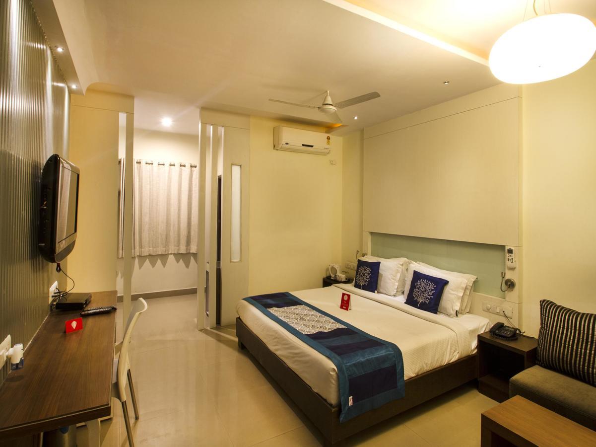 Oyo 984 Hotel Gn International Lālāguda Extérieur photo