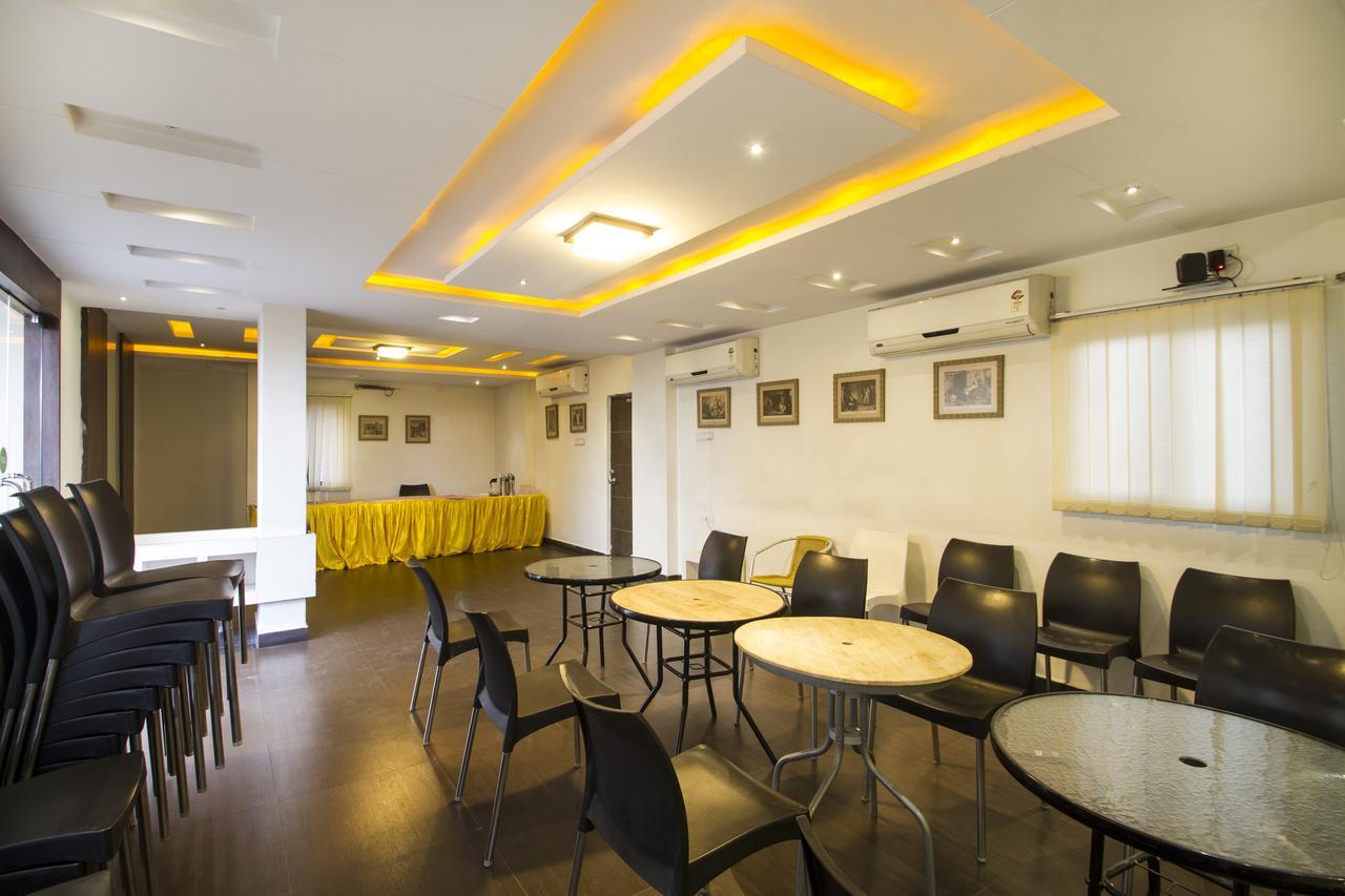 Oyo 984 Hotel Gn International Lālāguda Extérieur photo
