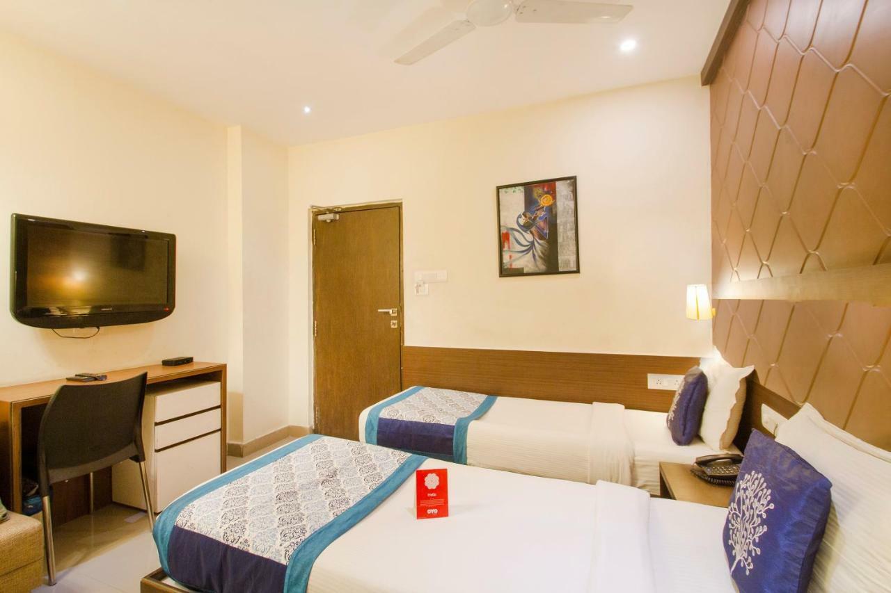 Oyo 984 Hotel Gn International Lālāguda Extérieur photo