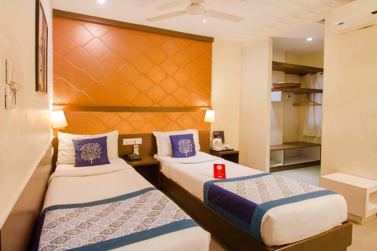 Oyo 984 Hotel Gn International Lālāguda Extérieur photo
